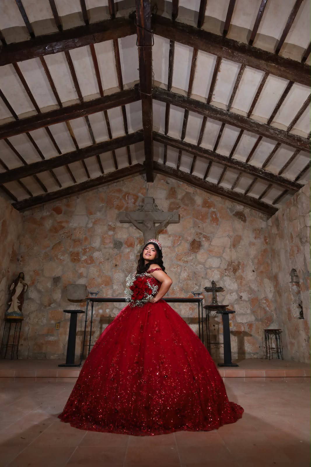 Yedani en la capilla